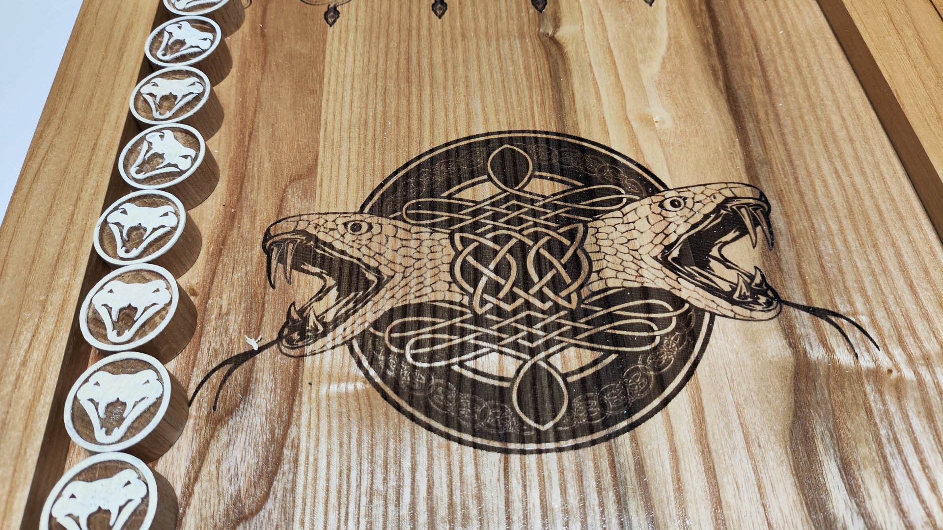 Змеиные нарды