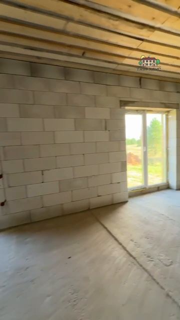 Частный дом из желтого кирпича на стадии строительства!