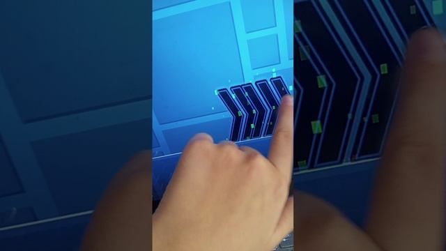 мой уровень Geometry Dash 2.3