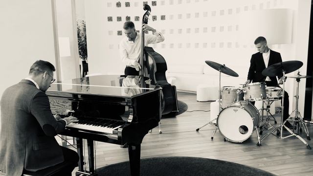 E6ce0d7846d19fe8a4257db6436f8ddf