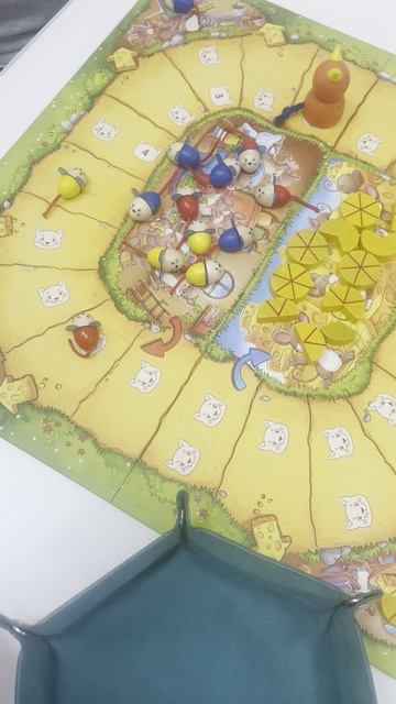 Играем в Сырный край от Стиля Жизни.