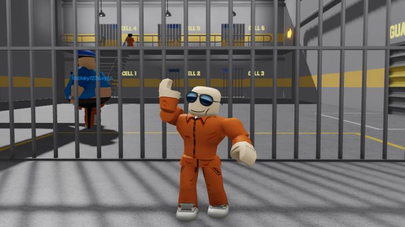 Сбежал с тюрьмы и стал охраником ! В роблокс режим Barry Prison