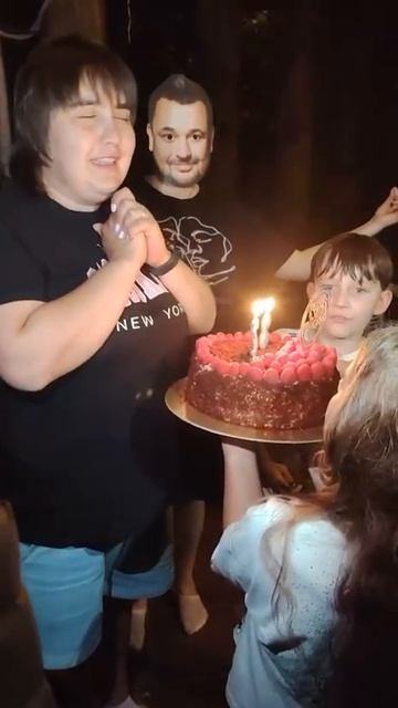 День рождения Анчоуса