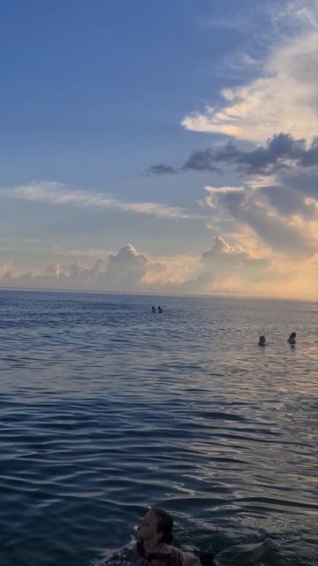 Прощались с морем