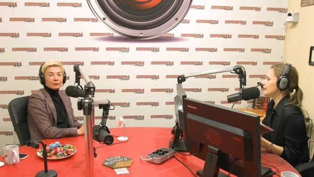 Анастасия Виннер на интервью в прямом эфире Smoth Radio C темой 