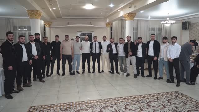 04.04.2025 Юнус и Арзу Ресторан часть 2