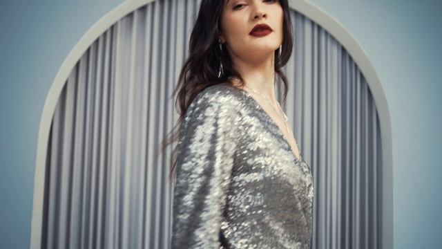 Платье с пайетками: онлайн-курс в Академии Burda