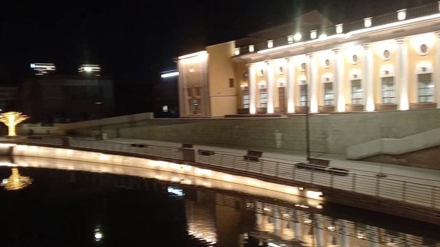 Прогулка по вечернему городу