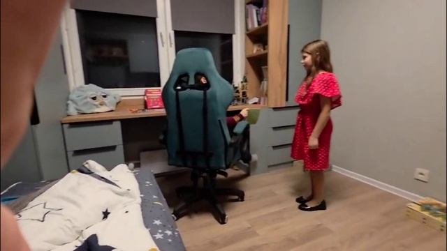 Строгая мама