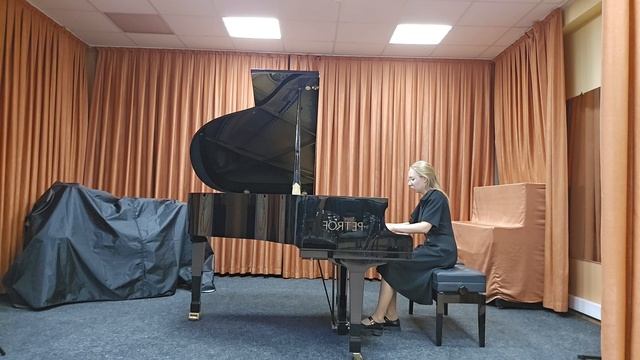 Edb6114201af533fafa26f330ee83ba0