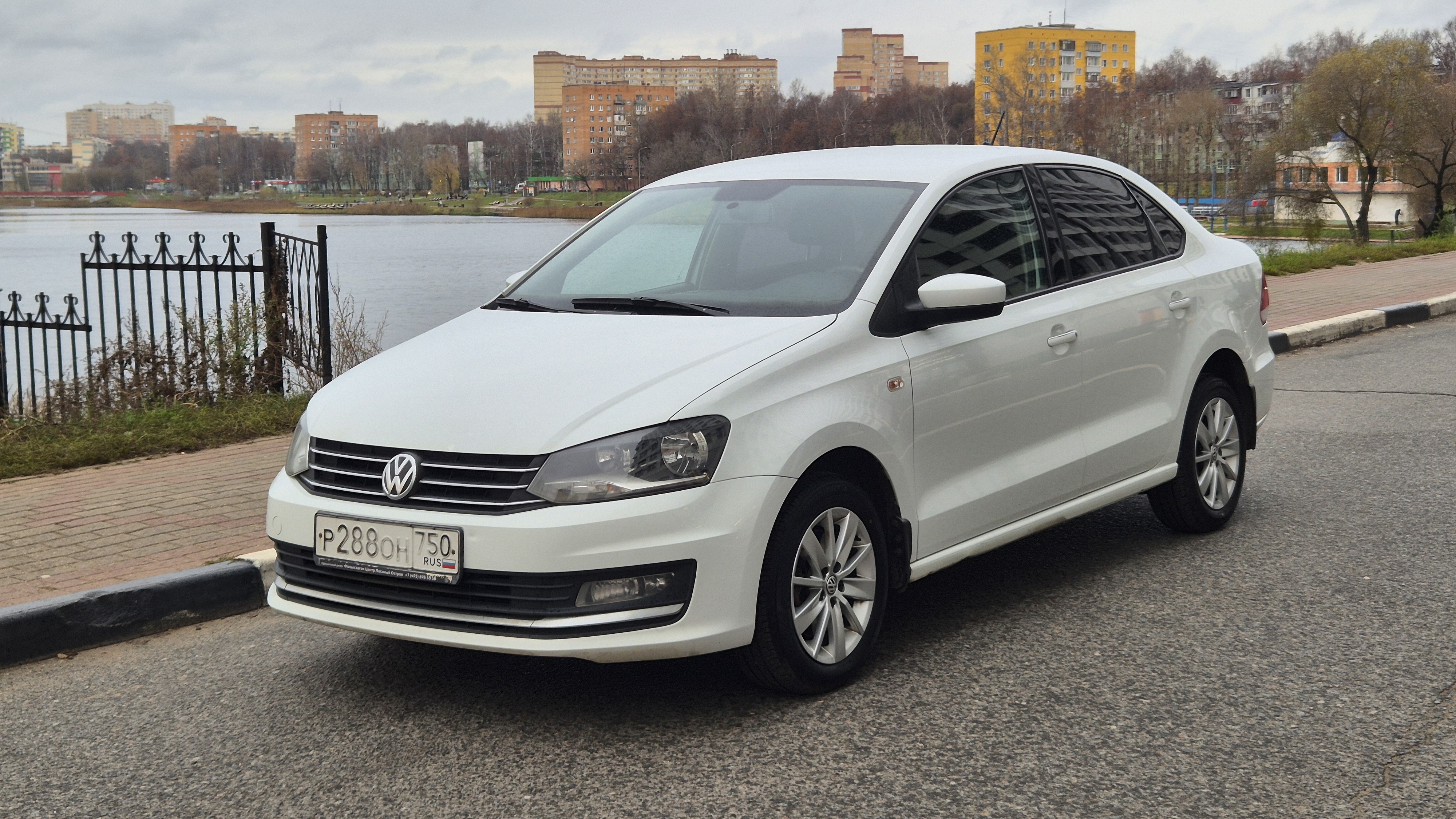 Осмотр Volkswagen Polo