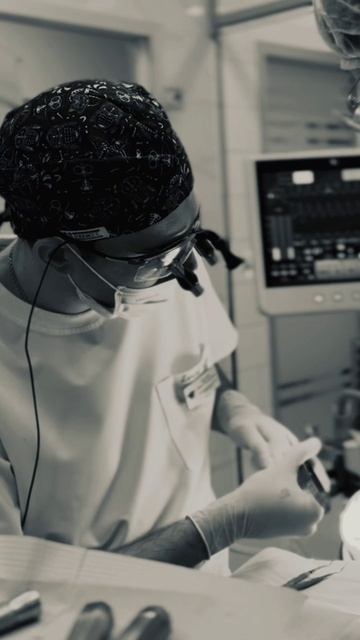 Удаление зубов мудрости во сне (под наркозом)