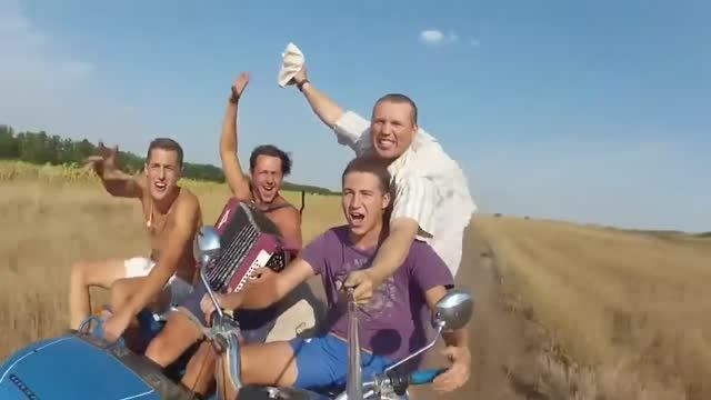 И.РАСТЕРЯЕВ 