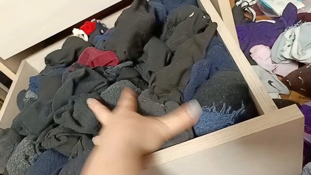 как найти пару для носков , и что делать со старыми носками ?