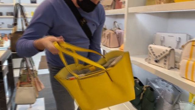 MICHAEL KORS. Скидка 20%. Аутлет La Roca Village - 20.03.2022. #michaelkors #майклкорс