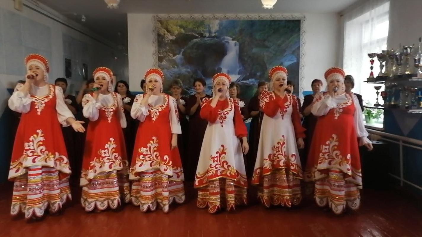 Выездной концерт ЦДК  в  п.Гавриловский  