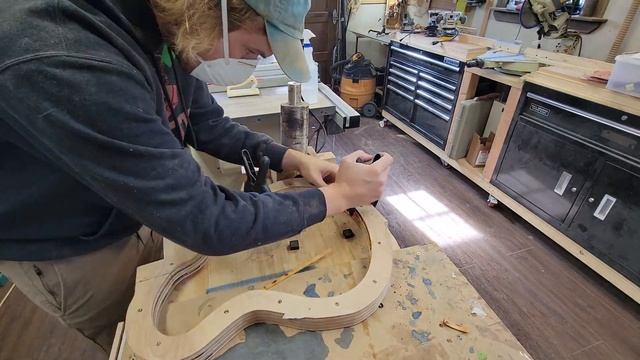 Полуакустика с арктопом ч.6: корпус | Электрогитара своими руками