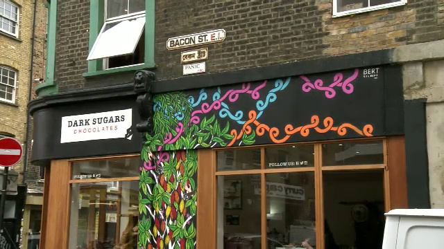 Watch_unit_8_Graffiti_life