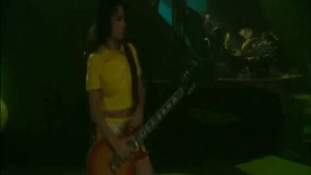 ALIZÉE-LE KONCERT 2004😄🌟✨💯💖🇵🇪🇷🇺🇨🇵THE VRAi💯‼️😄