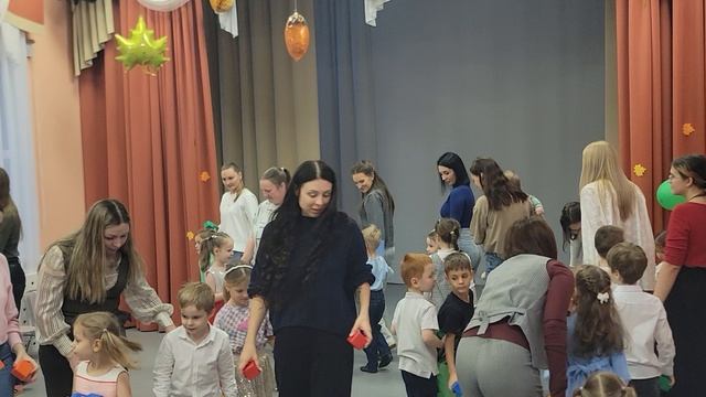 Утренник ко Дню Матери