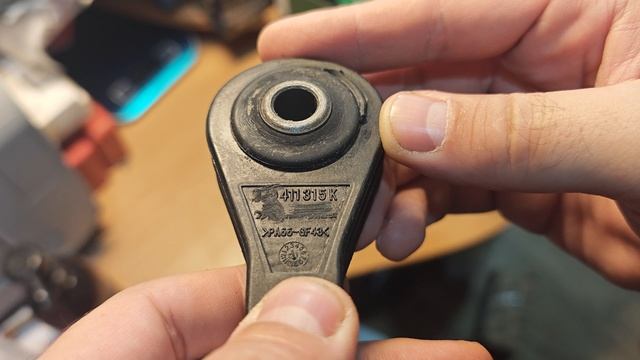 Стойка стабилизатора VAG, Borsehung B10806. Audi A3, VW Golf, Bora, Seat Toledo, SKODA Octavia.