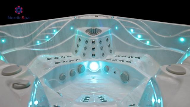 Гидромассажный спа бассейн NordicSpa Khed (Хед)