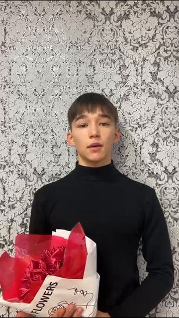 ТМ1-2 Ишбердин Салават. Тёплые поздравления от студентов нашим мамам!