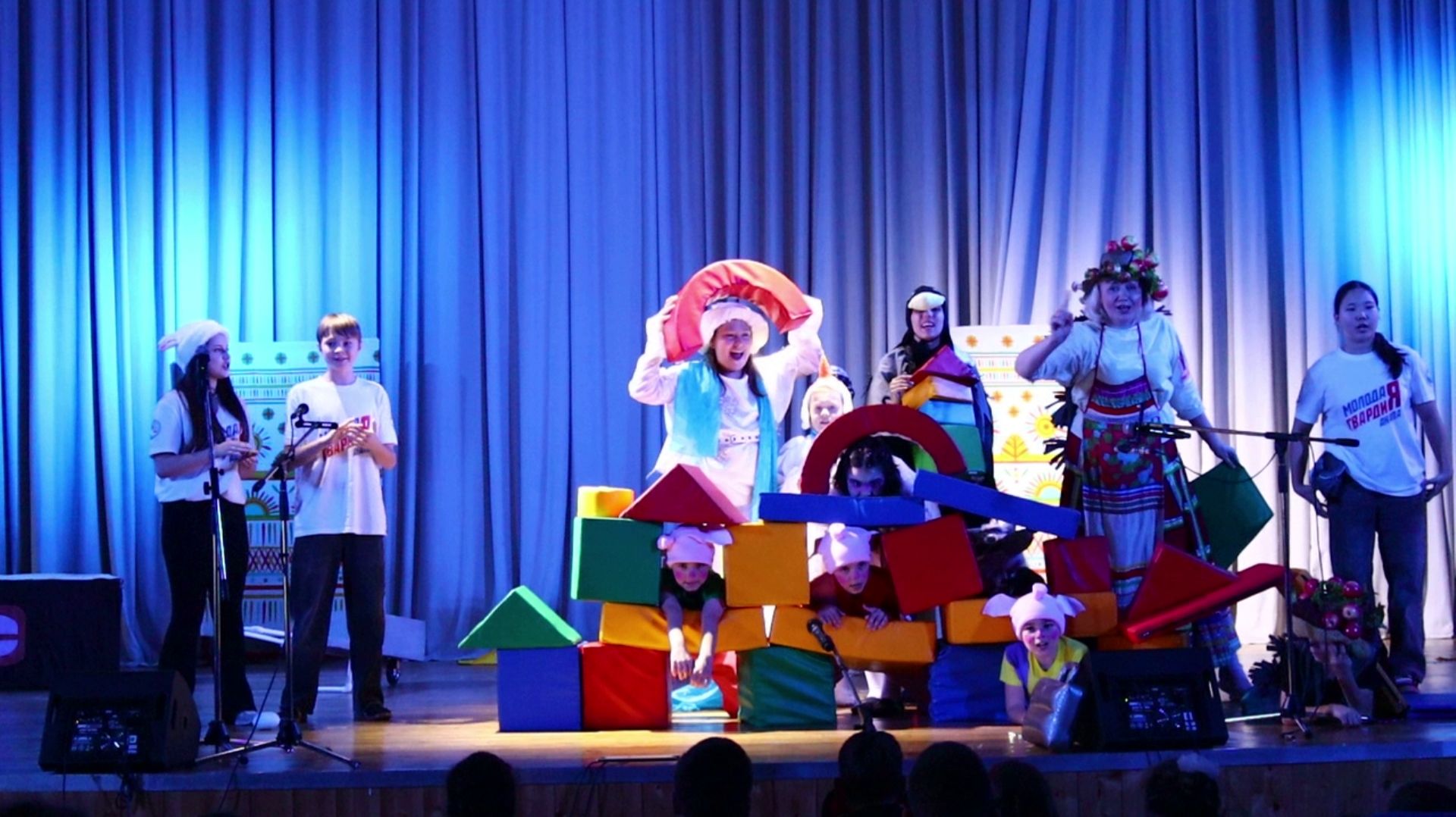 25 11 2025 Три поросёнка ролик