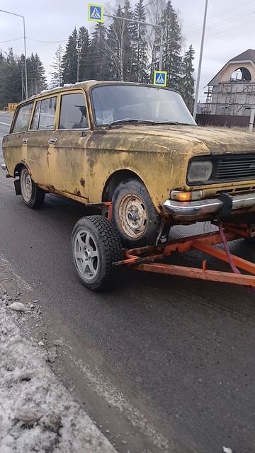 Купил ещё одного москвича.