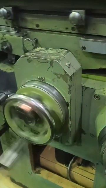 3Б70В Плоскошлифовальный станок. Видео в работе
