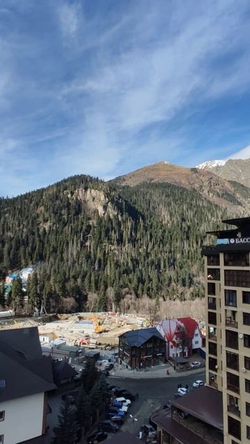 Подъем на канатной дороге Домбай-1