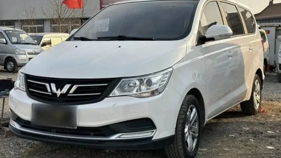 2025 New Wuling Xingguang 730 EV 7-Seater MPV - Big Bear Test Car [get.gt]