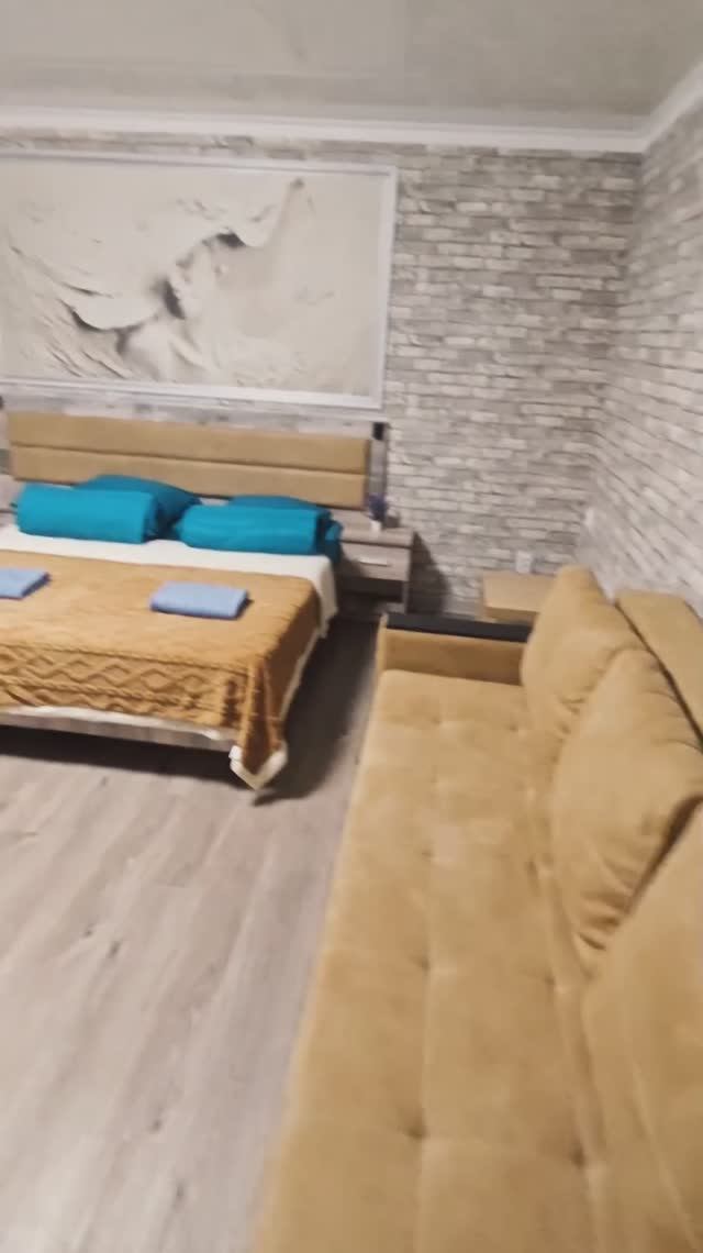 Уютная квартира в г. Шахты, проспект Красной Армии 136, кв. 11