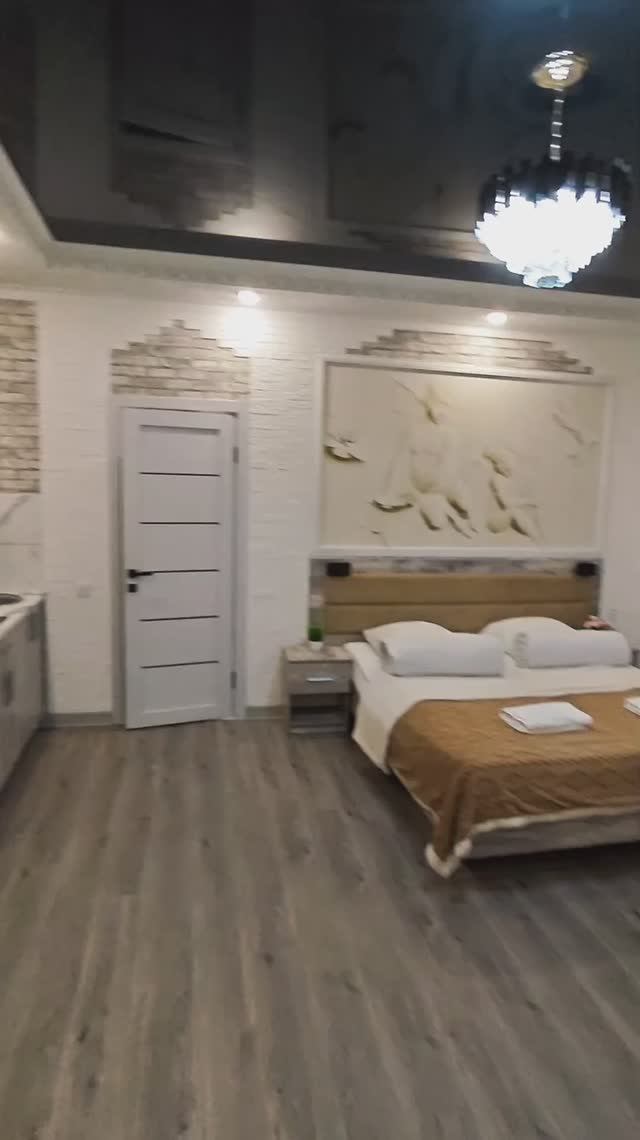 Уютная квартира в г. Шахты, проспект Красной Армии 136, кв. 9