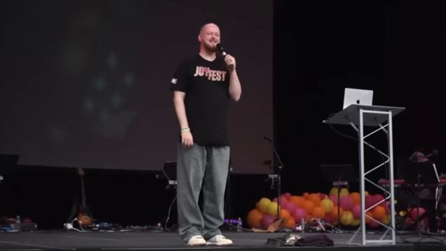 Джастин Абрахам 