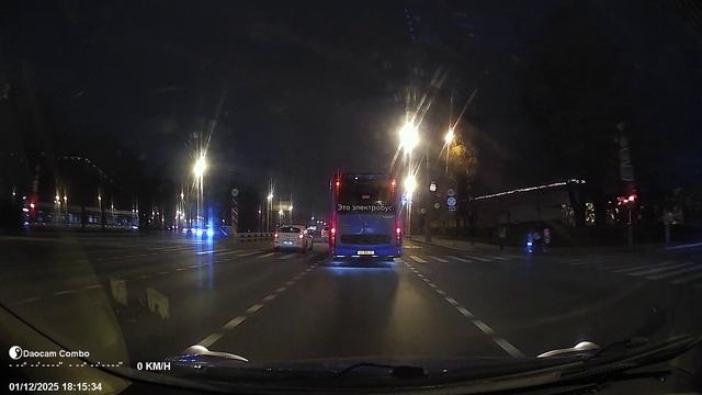 Хам на автобусе