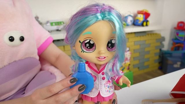 Кукутики Плей - Свинка Алиса заболела