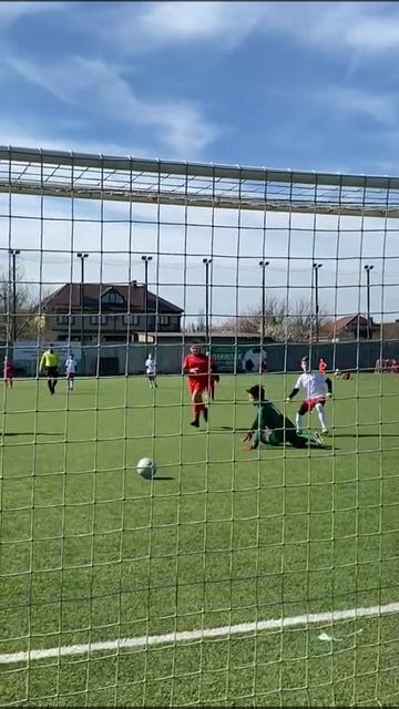 Еще гол за деда!.mp4