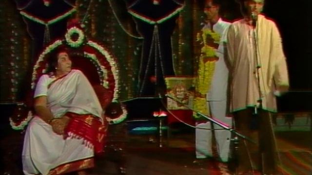 1988-0105 Being Bandhamukta: A Free Personality And Evening Program Day 5, Ganapatipule India Part 1