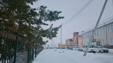 ❄️ Лысьва ❄️ Всяко-разно + установка ёлки на главной площади 🌲 (13 декабря 2025г.)