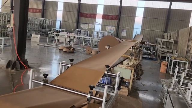 Автоматическая линия для изготовления бумажного П-профиля QH-U - работа оборудования