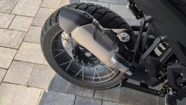 BMW R1300GS LeoVince