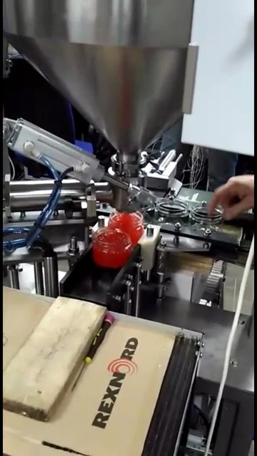 Дозатор икры в стеклянные банки