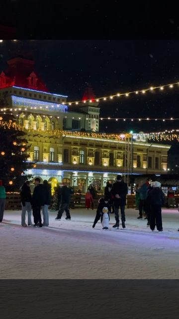 Каток на Нижегородской ярмарке 2025/2026