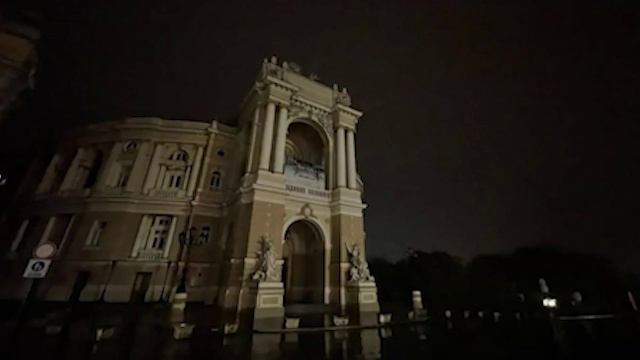 «Электричества не будет до конца года». Тотальный блэкаут в Одессе