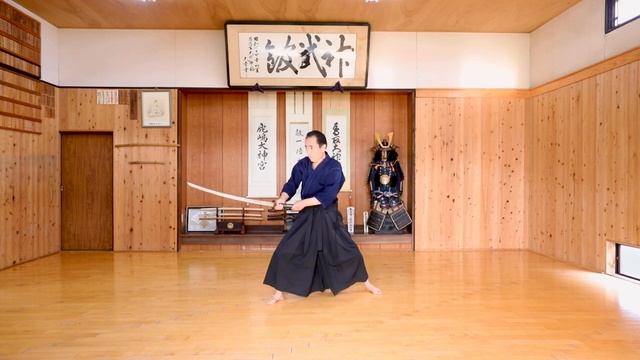 01_Юкиай Гяку Нуки-но-тати