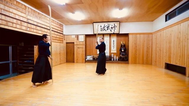 01_Ицуцу-но-нагината