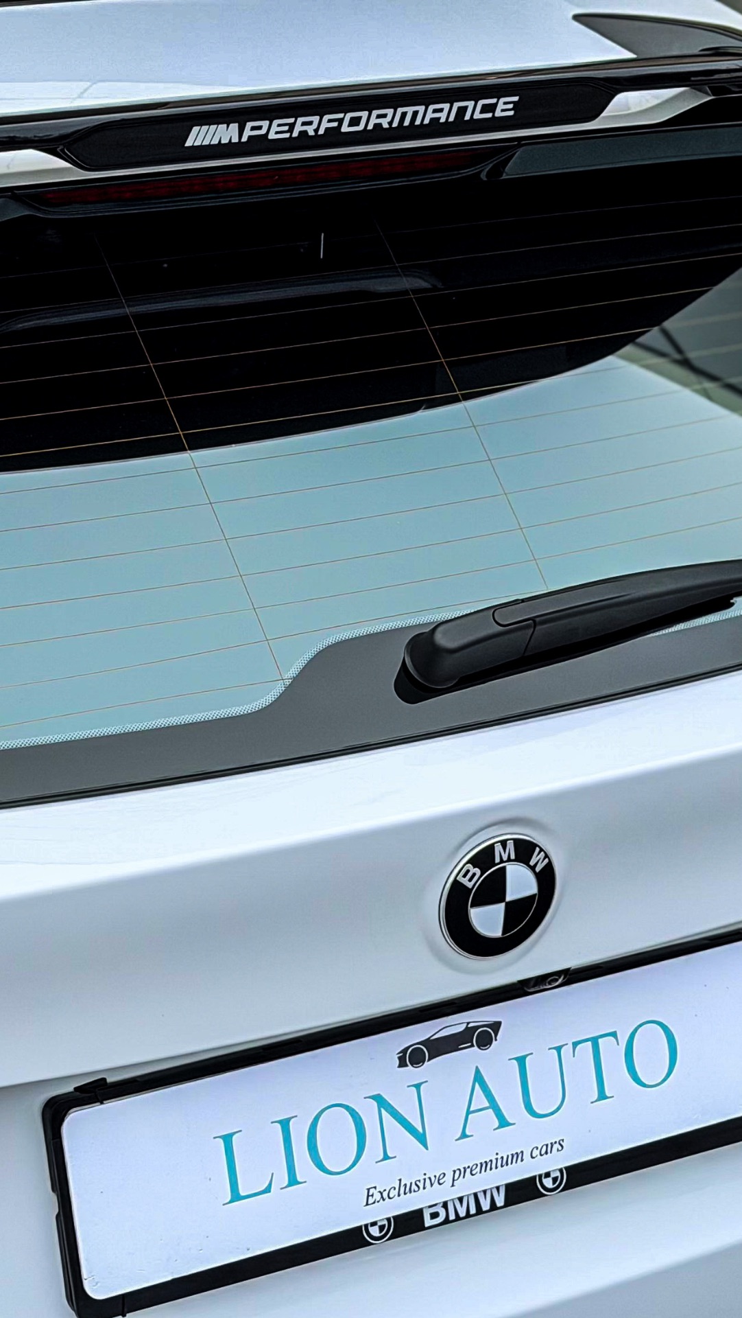 BMW X3 20i 2021 в комплектации M performance