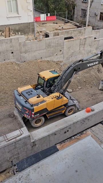Вывоз временной насыпи на Адмирала Октябрьского