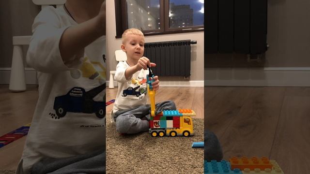 Машинка Вакуумный погрузчик LEGO Duplo